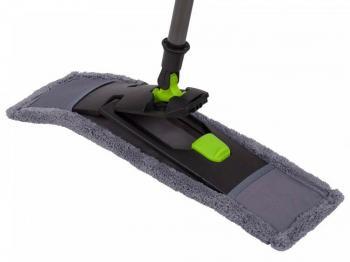 shvabra-s-nasadkoy-iz-mikrofibry